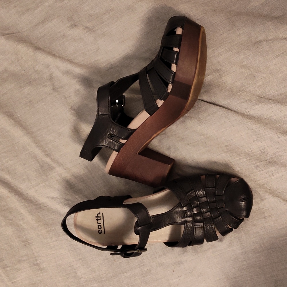 Earth Origins Cerris Sandal